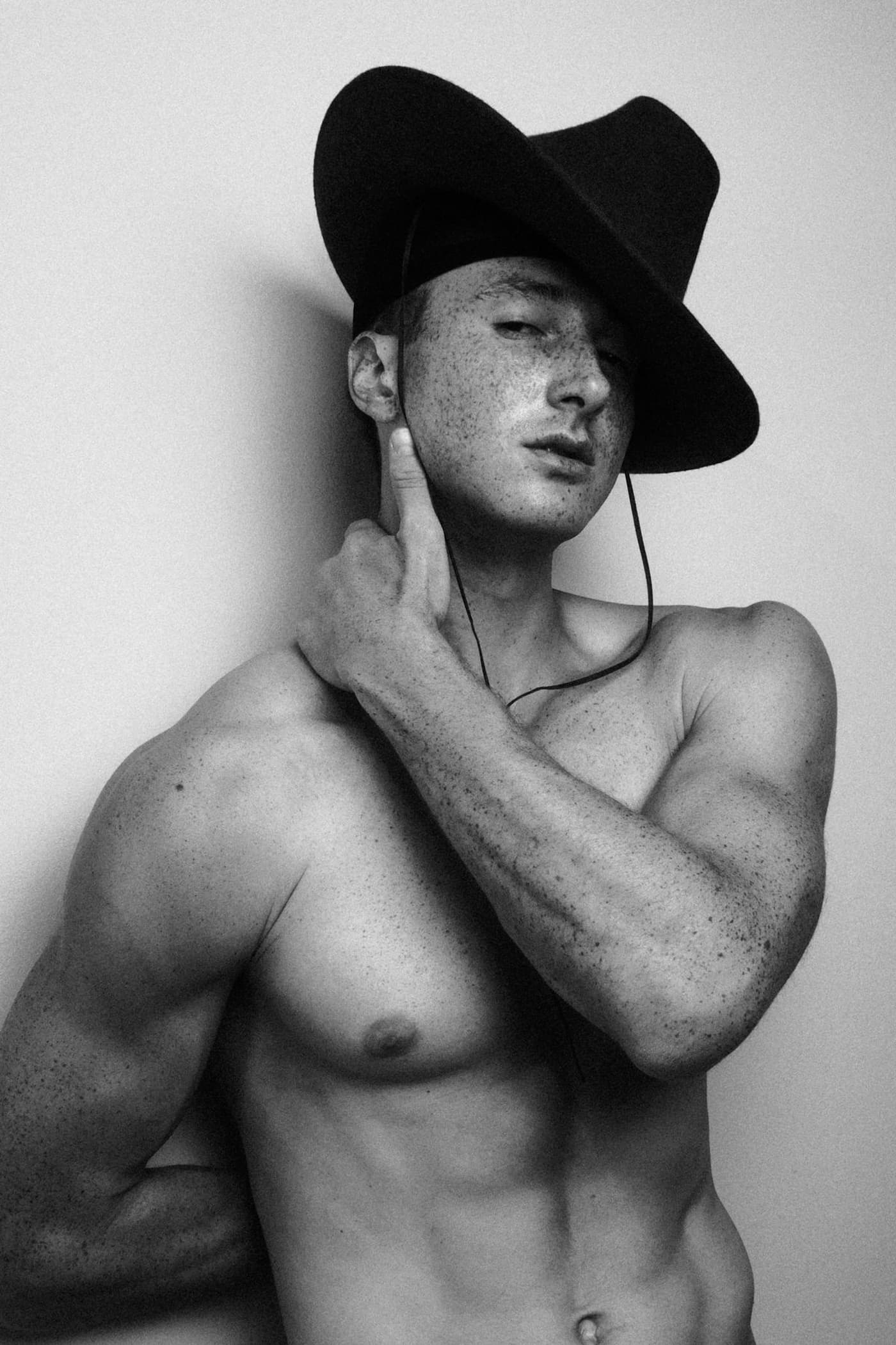 Agence People : THEO