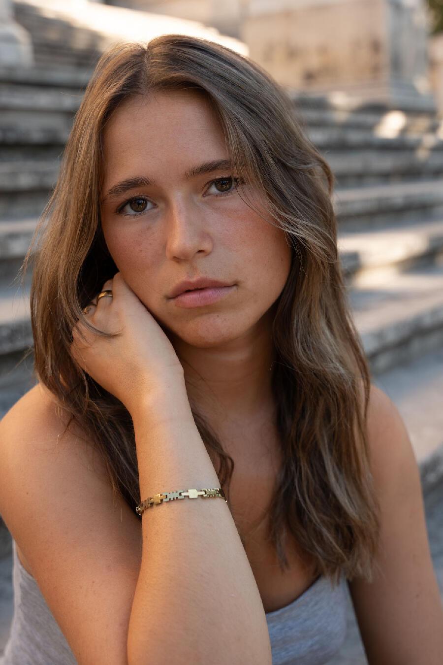 Agence People : PERRINE