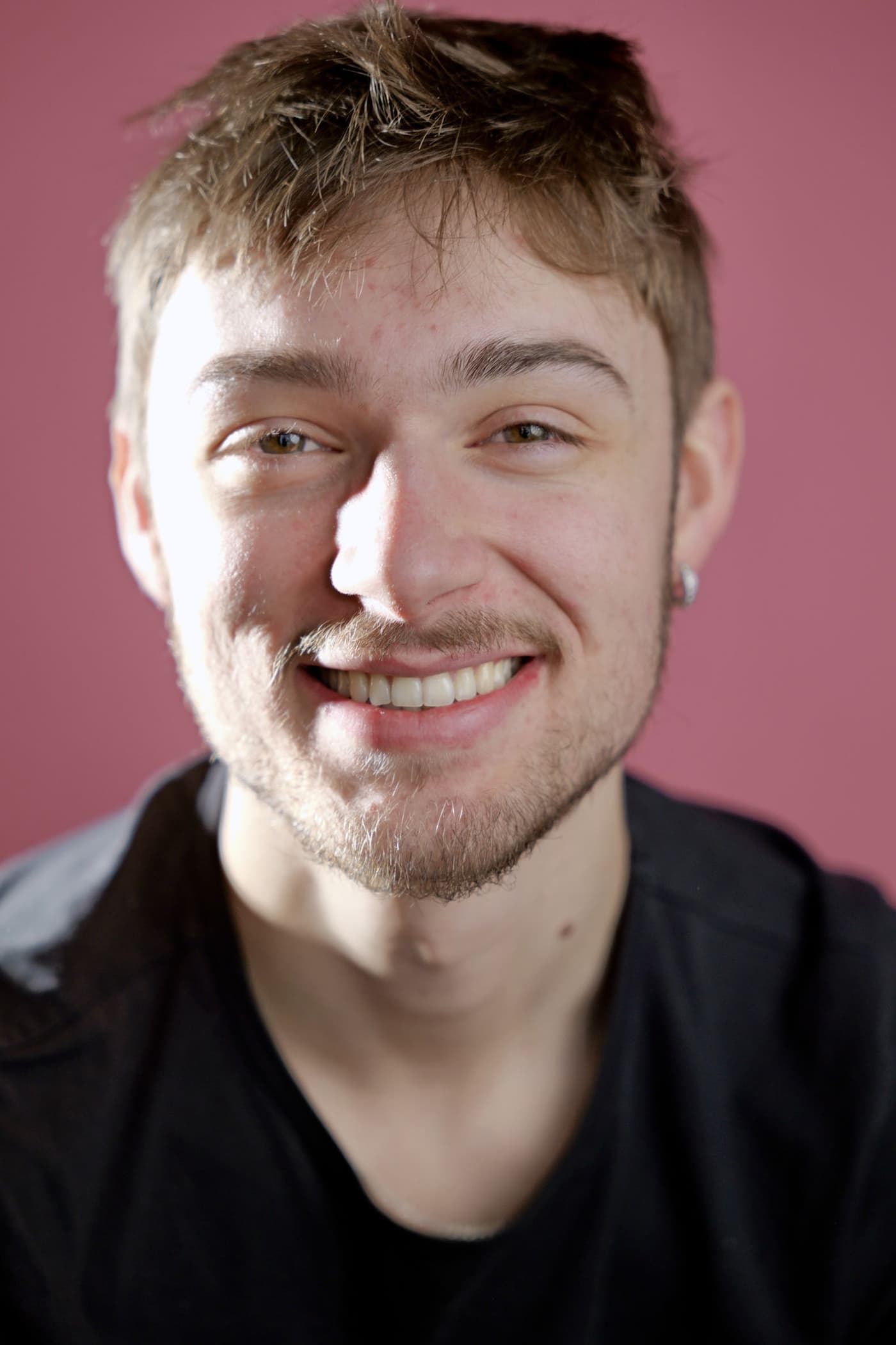 Agence People : ADRIEN