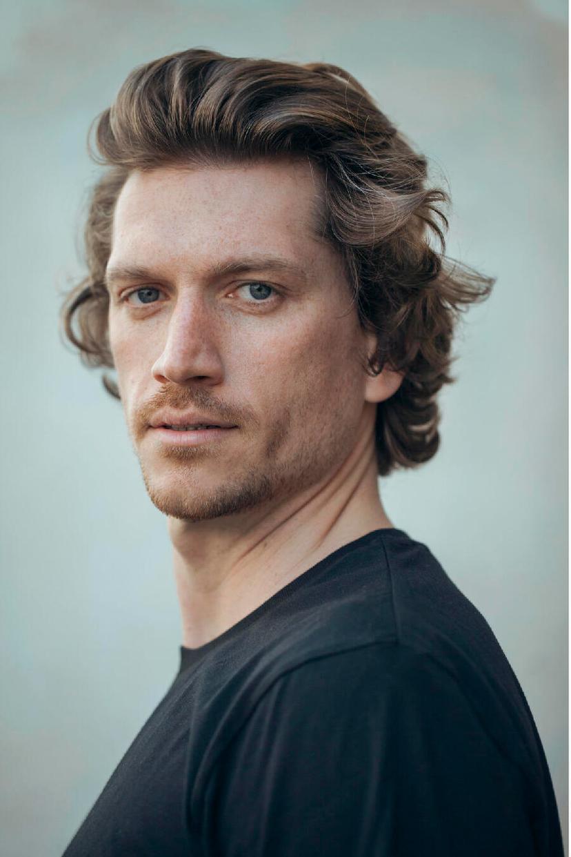 CLÉMENT