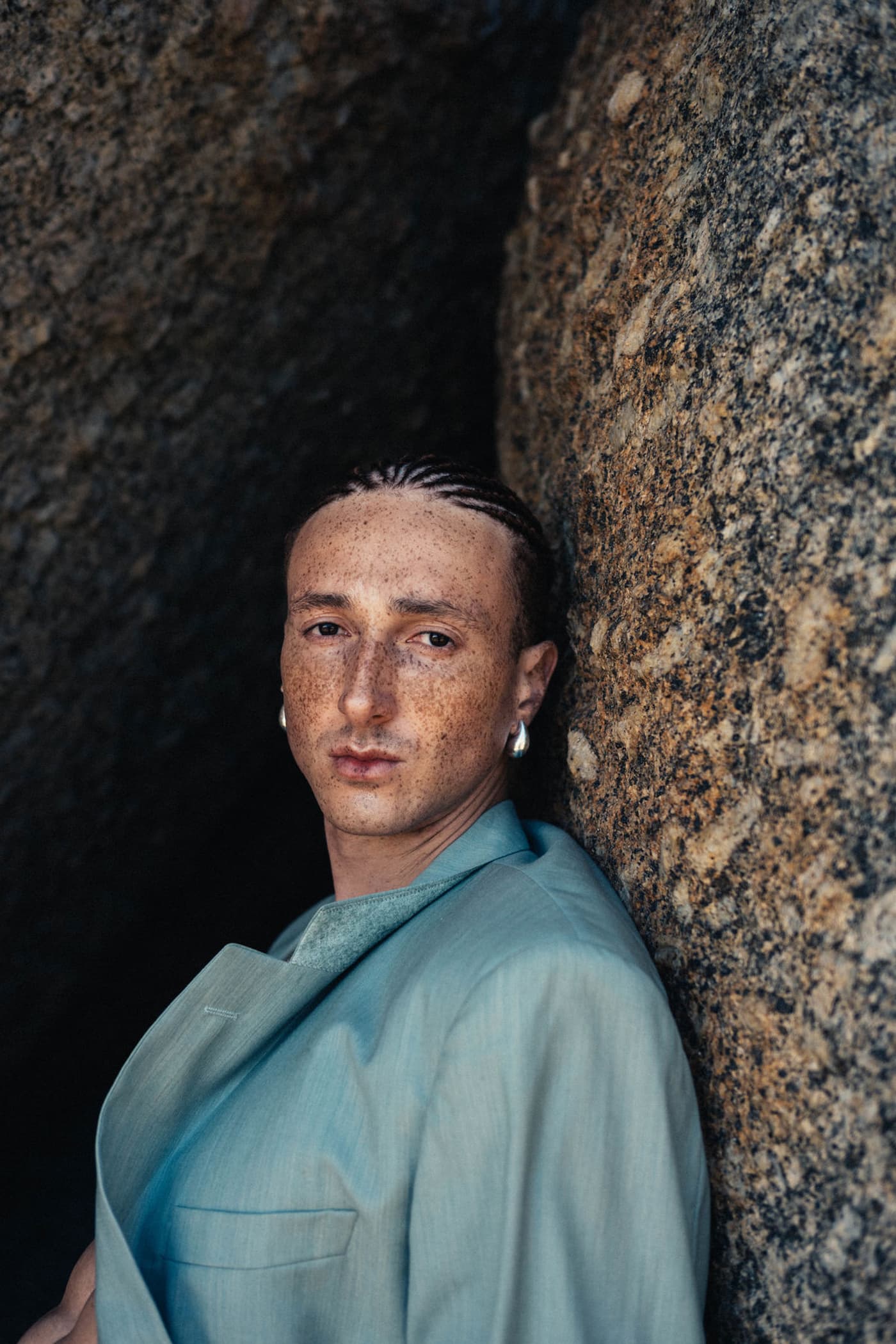 Agence People : THEO