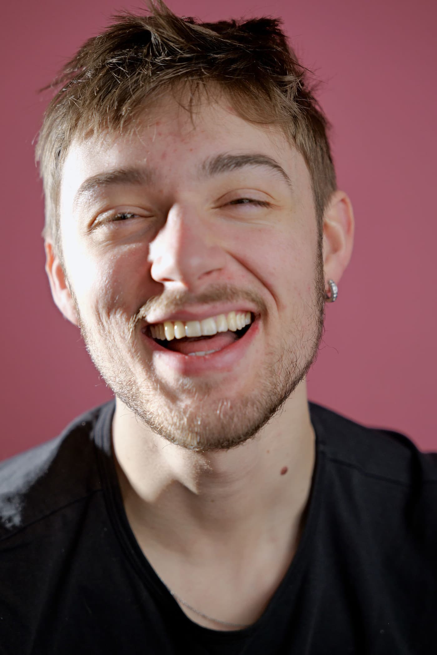 Agence People : ADRIEN