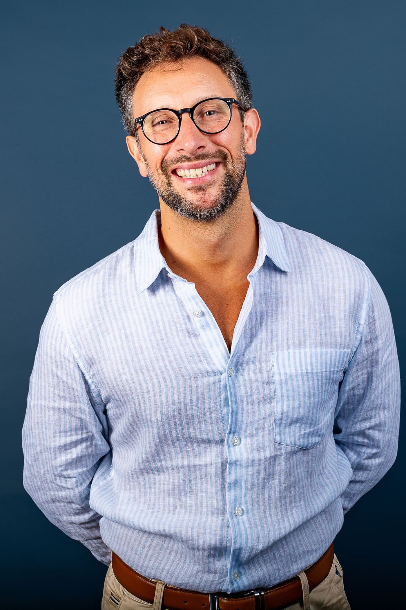 Agence People : ADRIEN